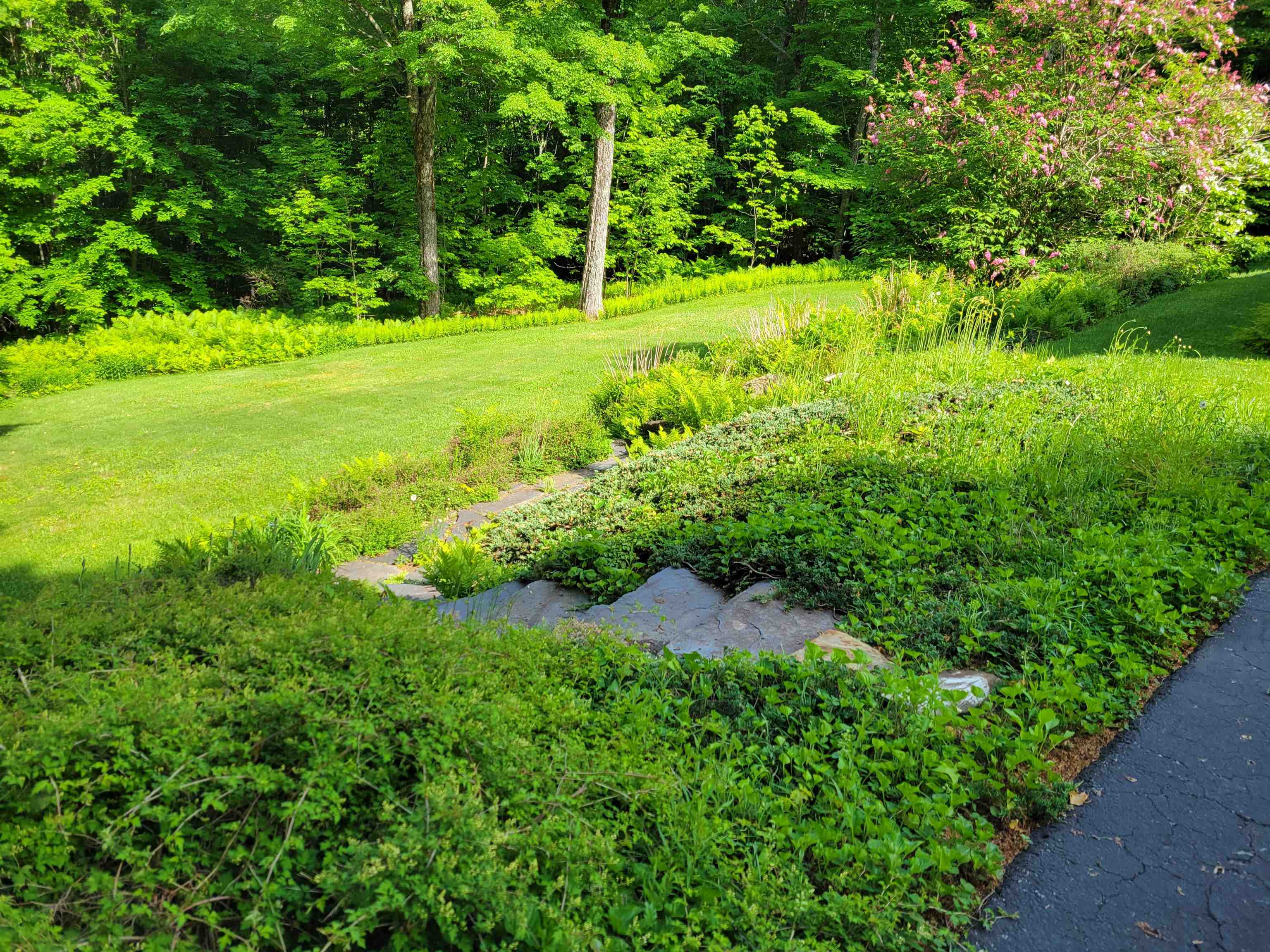 541 Sugar House Hill Road Barnard, VT 05068 - Photo 9 of 29 Gallery Image 9