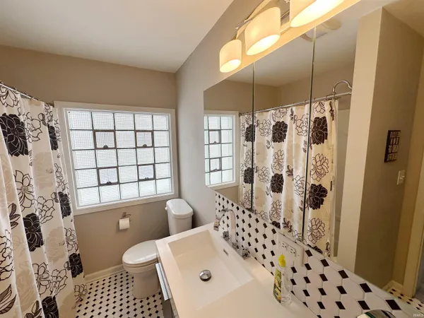$849,000 | 320 Laurel Drive, West Lafayette, IN 47906