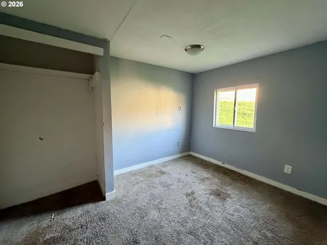 $287,000 | 2056 Northeast Oswego Avenue, Roseburg, OR 97470