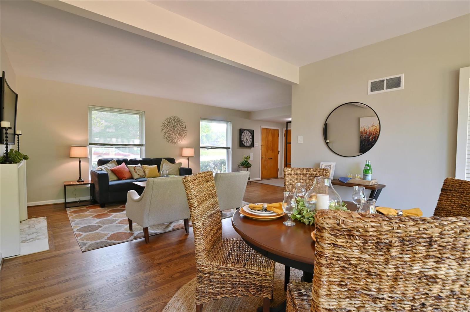 9851 Tesson Ferry Road St. Louis, MO 63123 - Photo 11 of 54