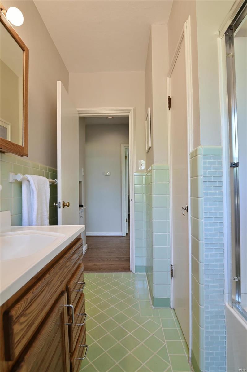 9851 Tesson Ferry Road St. Louis, MO 63123 - Photo 26 of 54