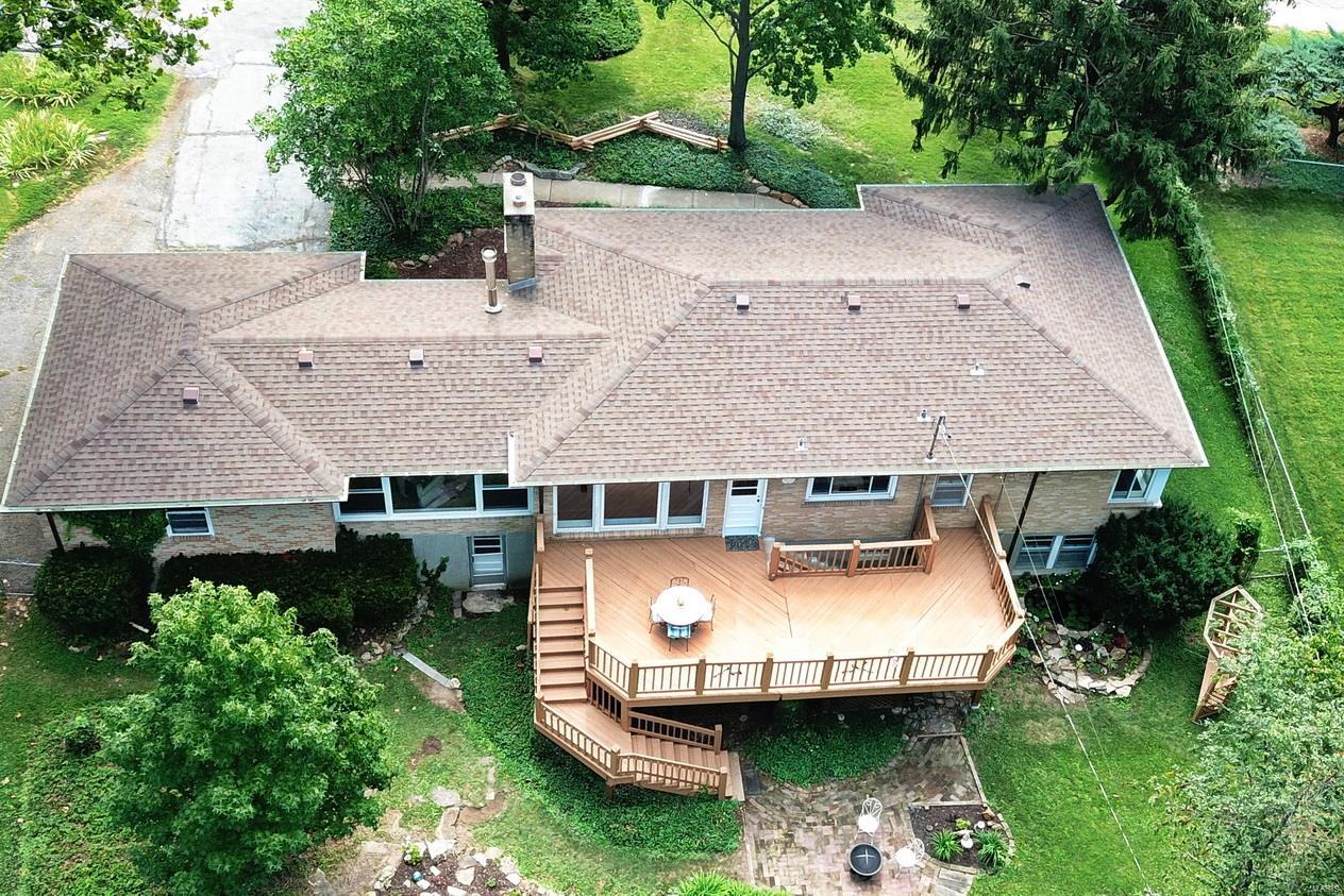 9851 Tesson Ferry Road St. Louis, MO 63123 - Photo 4 of 54