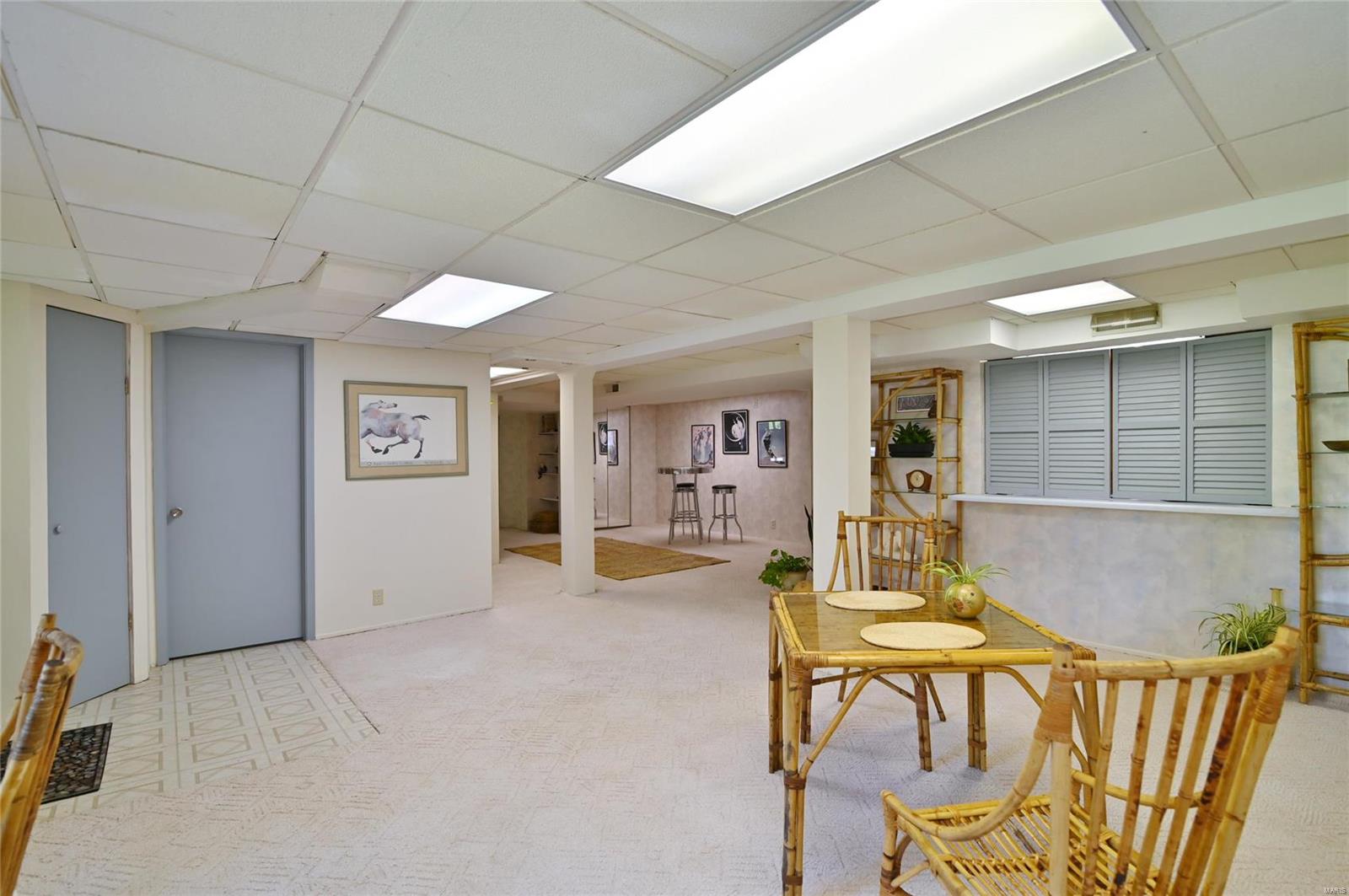 9851 Tesson Ferry Road St. Louis, MO 63123 - Photo 31 of 54