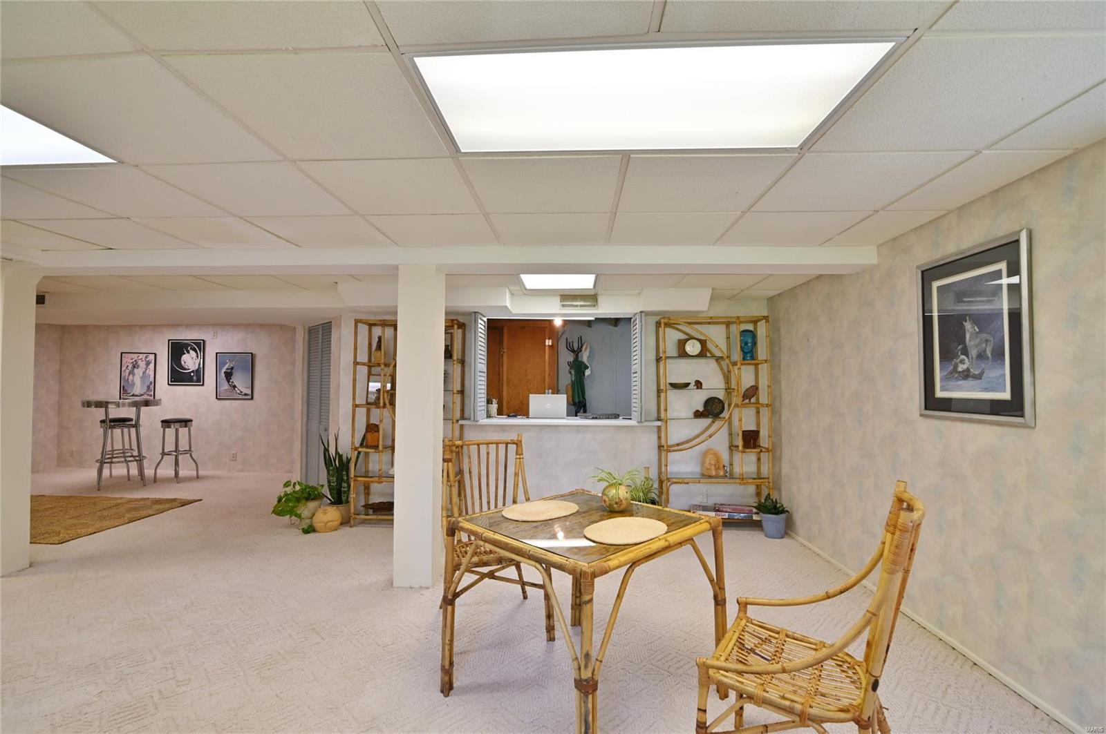 9851 Tesson Ferry Road St. Louis, MO 63123 - Photo 32 of 54