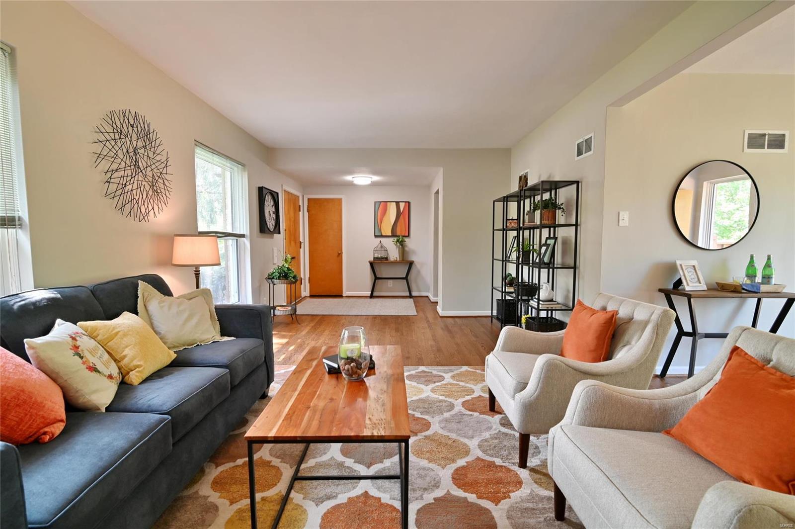9851 Tesson Ferry Road St. Louis, MO 63123 - Photo 7 of 54