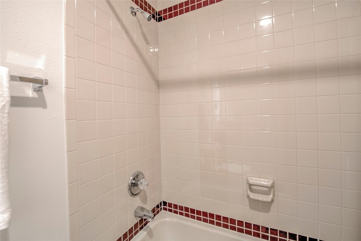 1211 West Keystone Road, Unit 2768 Keystone, CO 80435 - Photo 12 of 24 Bathroom with tiled shower / bath