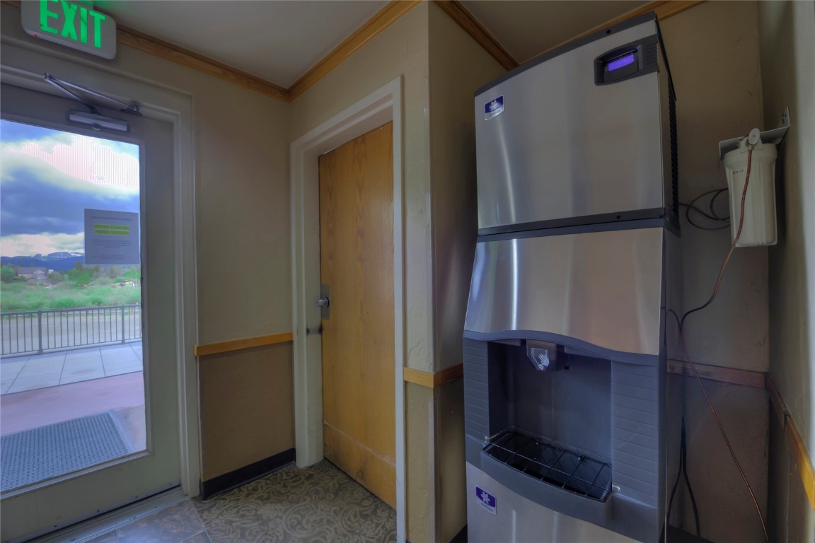 1211 West Keystone Road, Unit 2768 Keystone, CO 80435 - Photo 15 of 24 Ice Ice Baby!