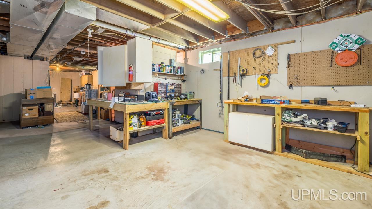 5935 Brampton 27.5 Road Gladstone, MI 49837 - Photo 26 of 45