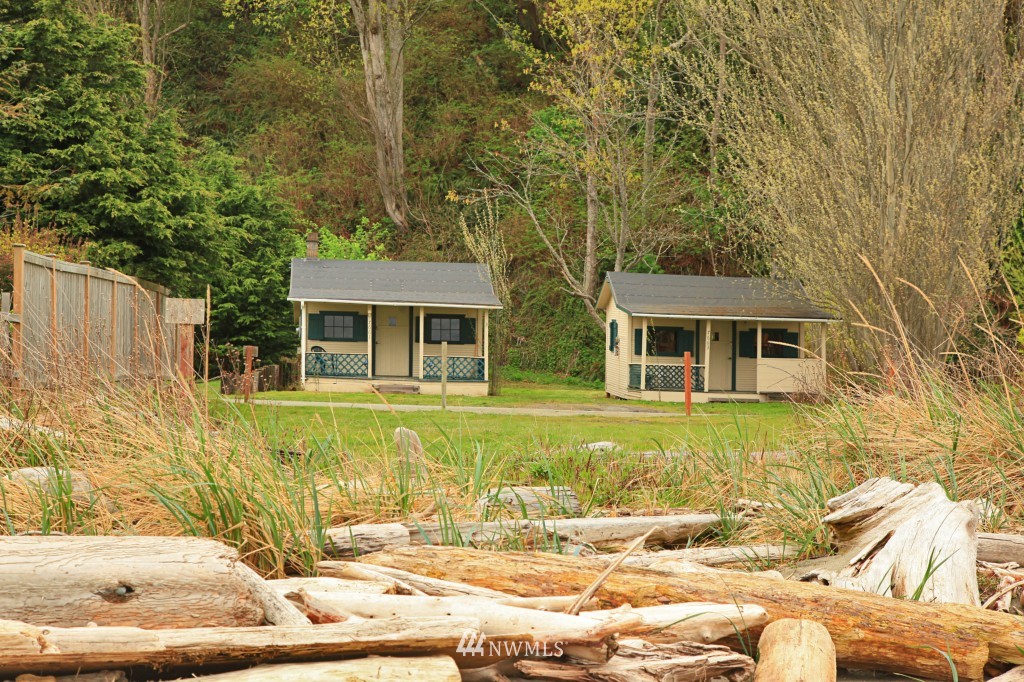 7663 Maxwelton Road Clinton, WA 98236 - Photo 1 of 1