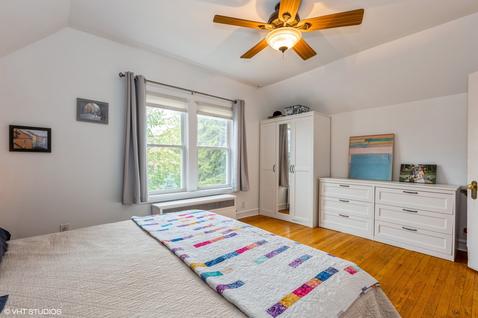 4039 North Harding Avenue Chicago, IL 60618 - Photo 20 of 30