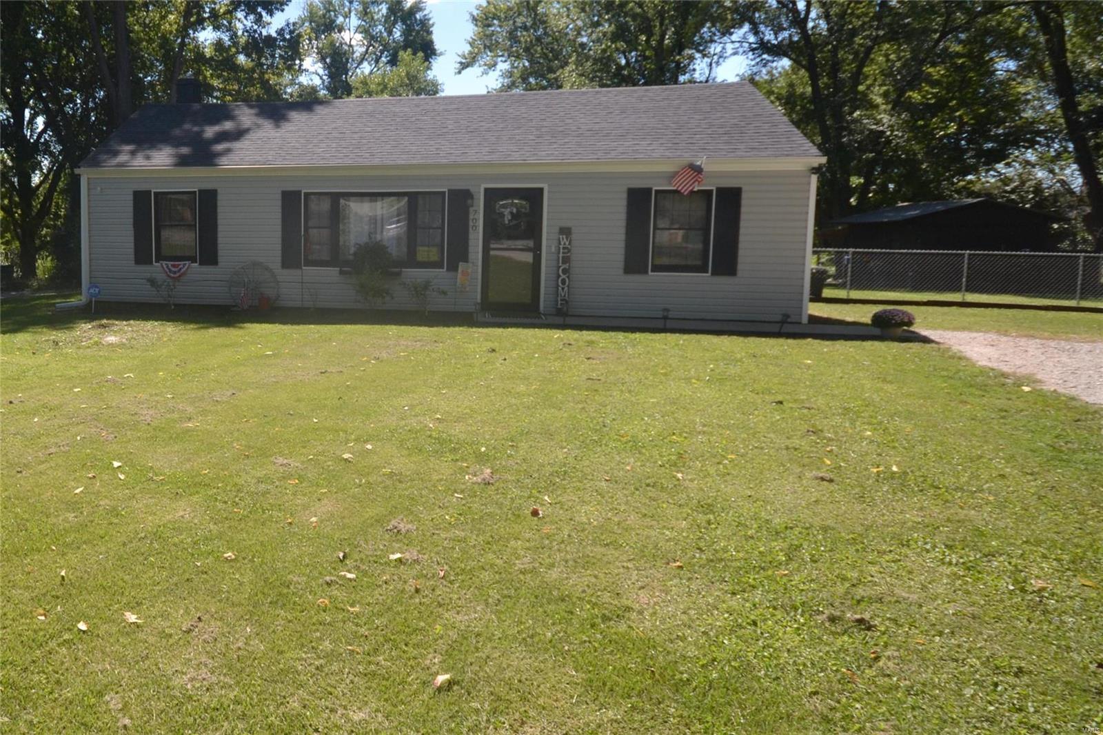 700 Eiler Road Belleville, IL 62223 - Photo 1 of 25 Gallery Image 1