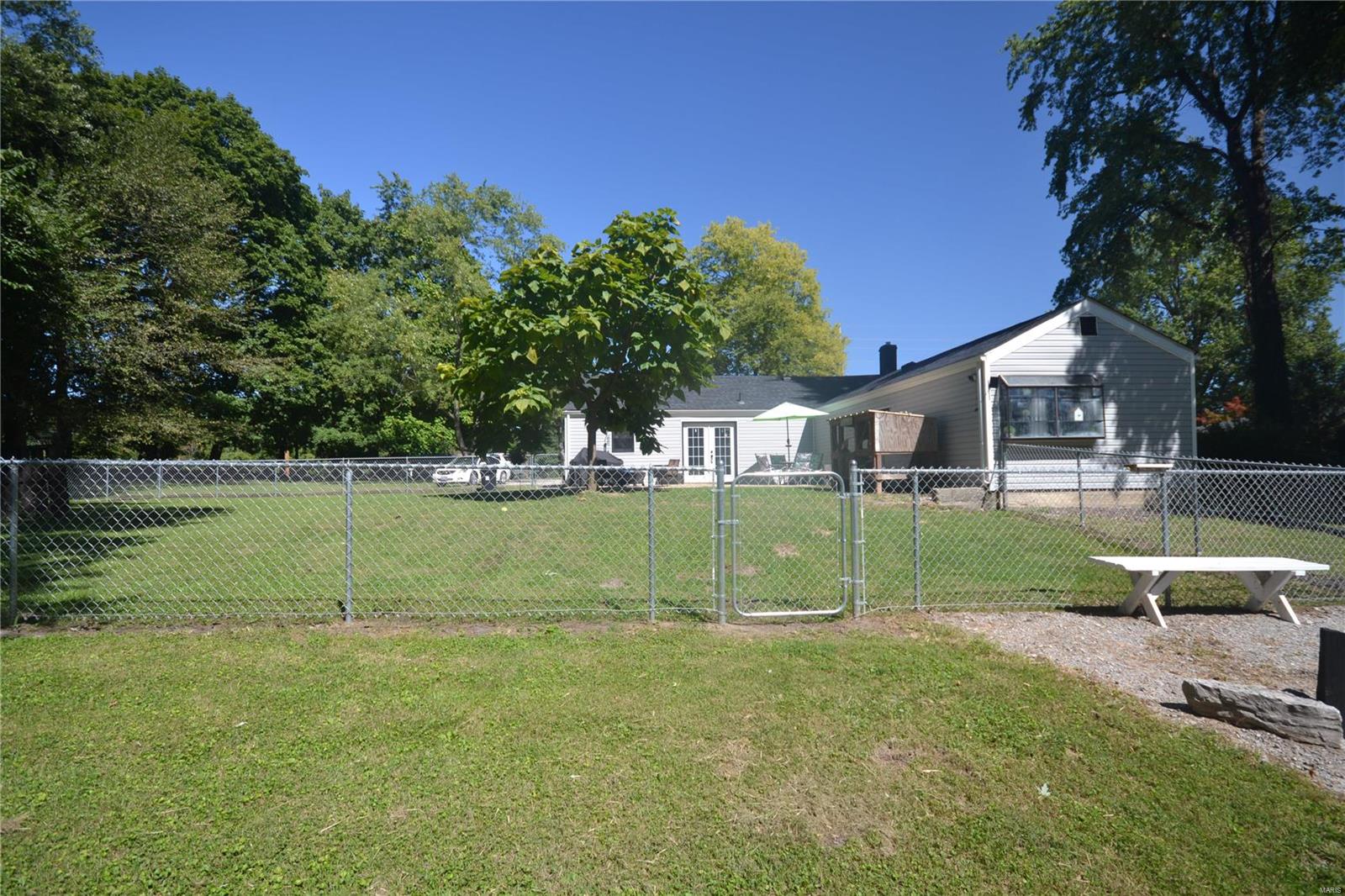 700 Eiler Road Belleville, IL 62223 - Photo 23 of 25 Gallery Image 23