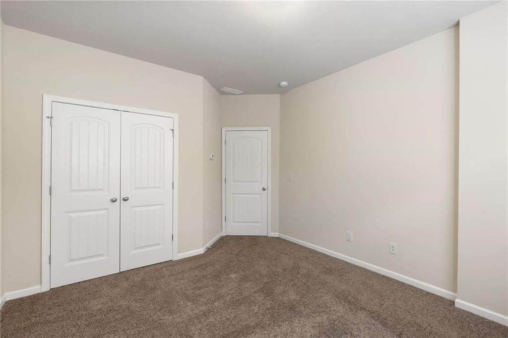 3084 Turman Circle Decatur, GA 30033 - Photo 13 of 36 a view of an empty room