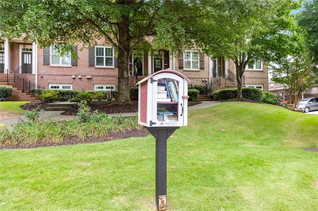 3084 Turman Circle Decatur, GA 30033 - Photo 29 of 36 a front view of a house with garden