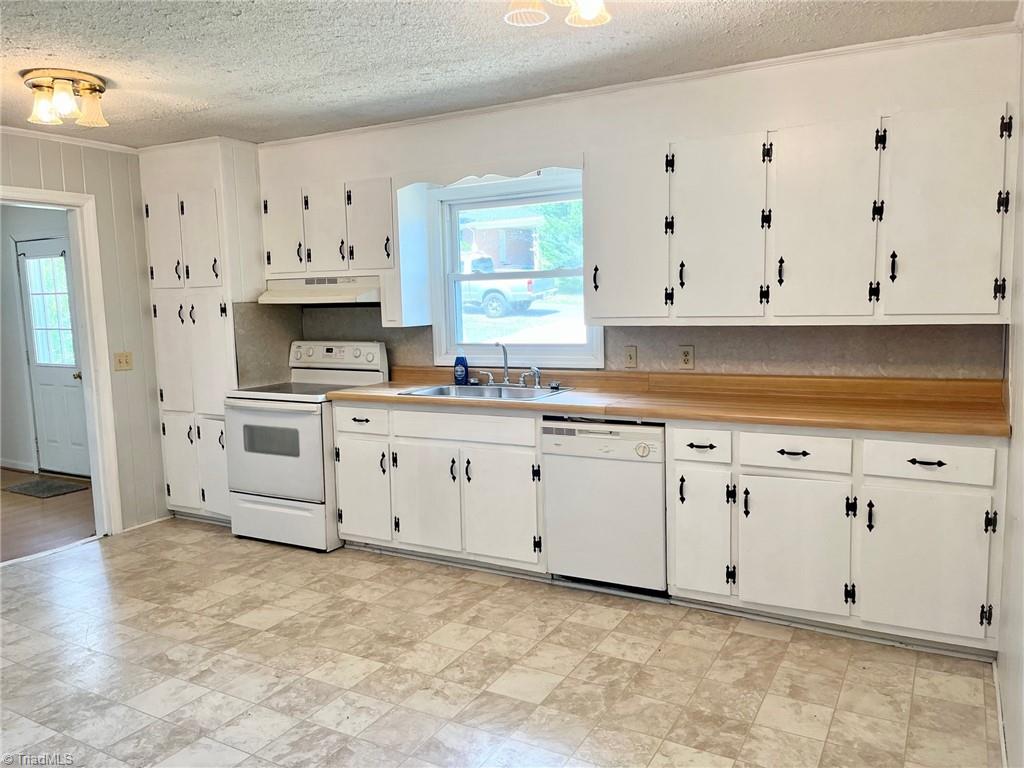 170 Reese Street High Point, NC 27265 - Photo 14 of 42 Gallery Image 14