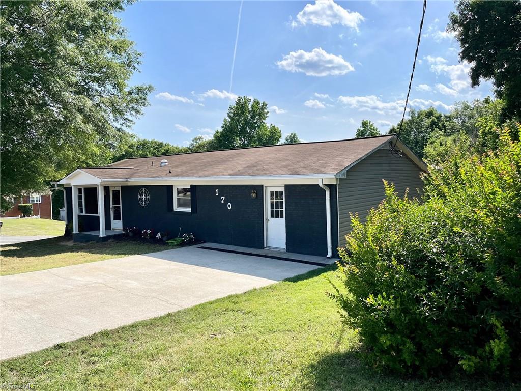 170 Reese Street High Point, NC 27265 - Photo 6 of 42 Gallery Image 6
