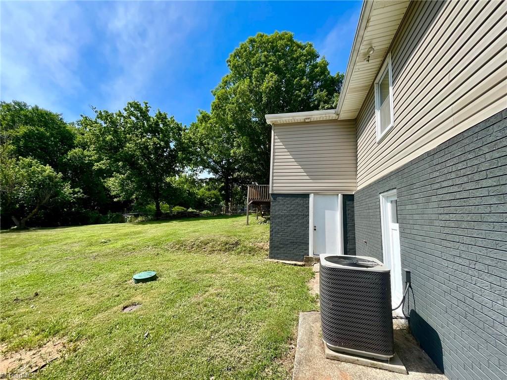 170 Reese Street High Point, NC 27265 - Photo 9 of 42 Gallery Image 9
