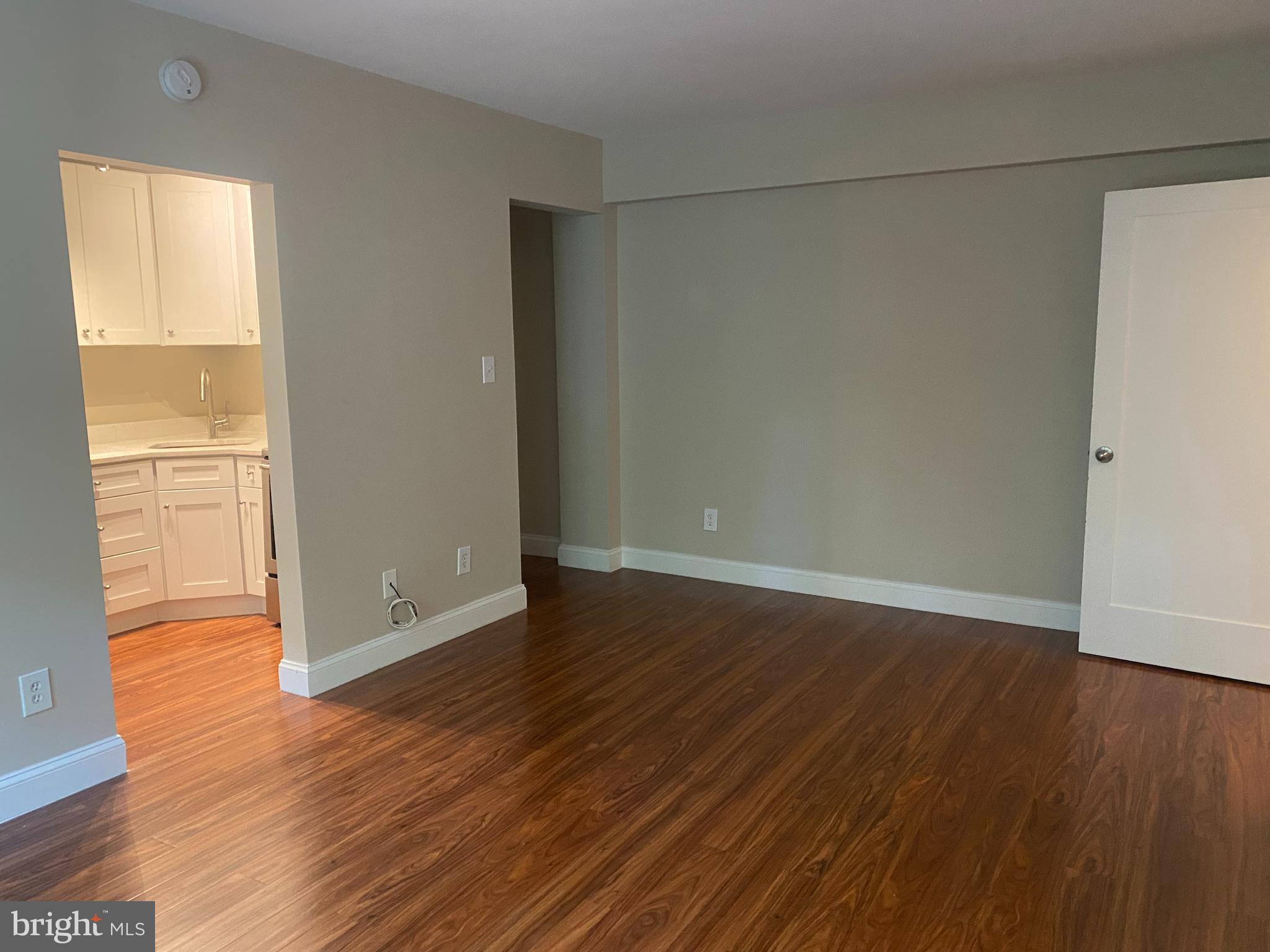 1905 North Rhodes Street, Unit 34 Arlington, VA 22201 - Photo 8 of 33
