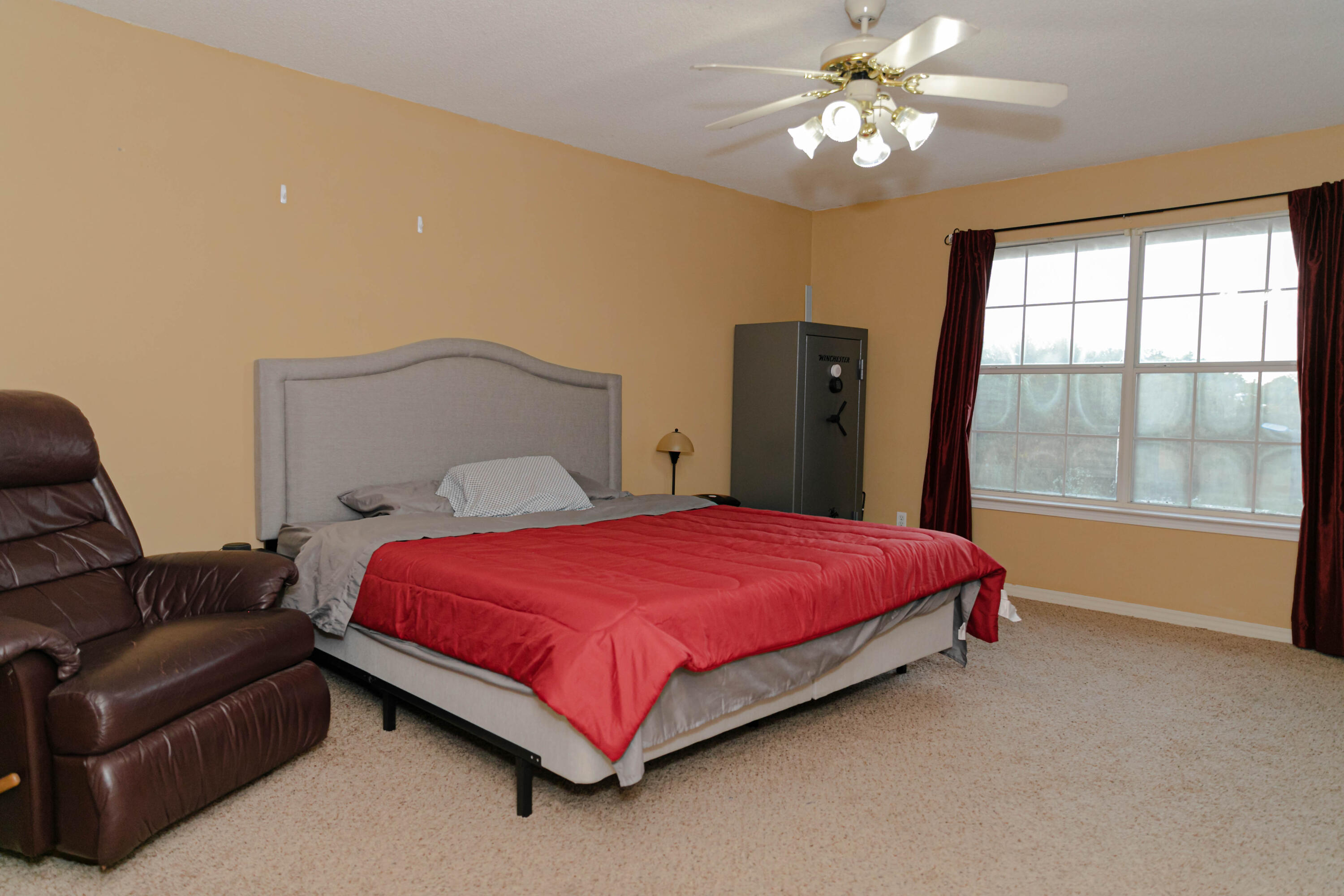 5832 Admirals Road Milton, FL 32583 - Photo 20 of 33 pig-9005