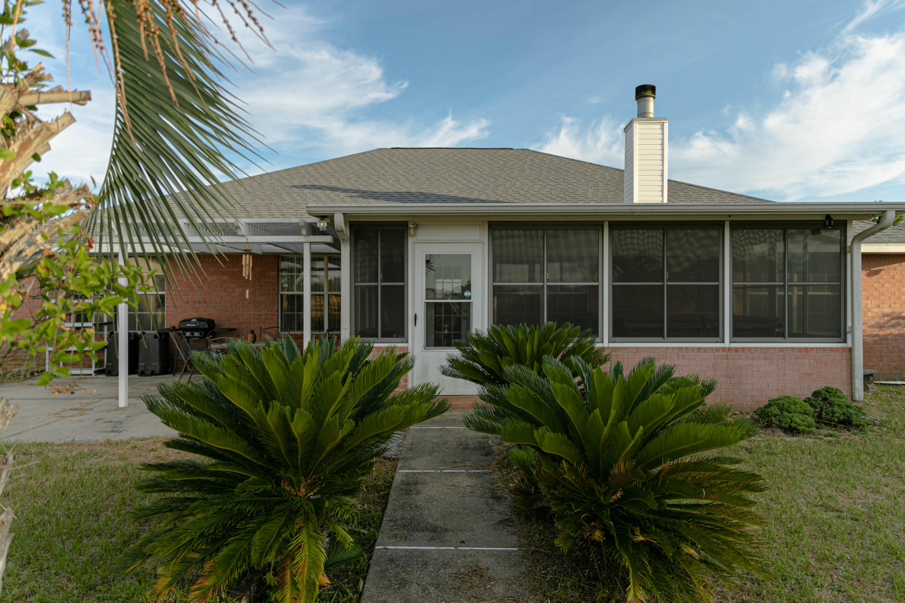 5832 Admirals Road Milton, FL 32583 - Photo 31 of 33 pig-8947