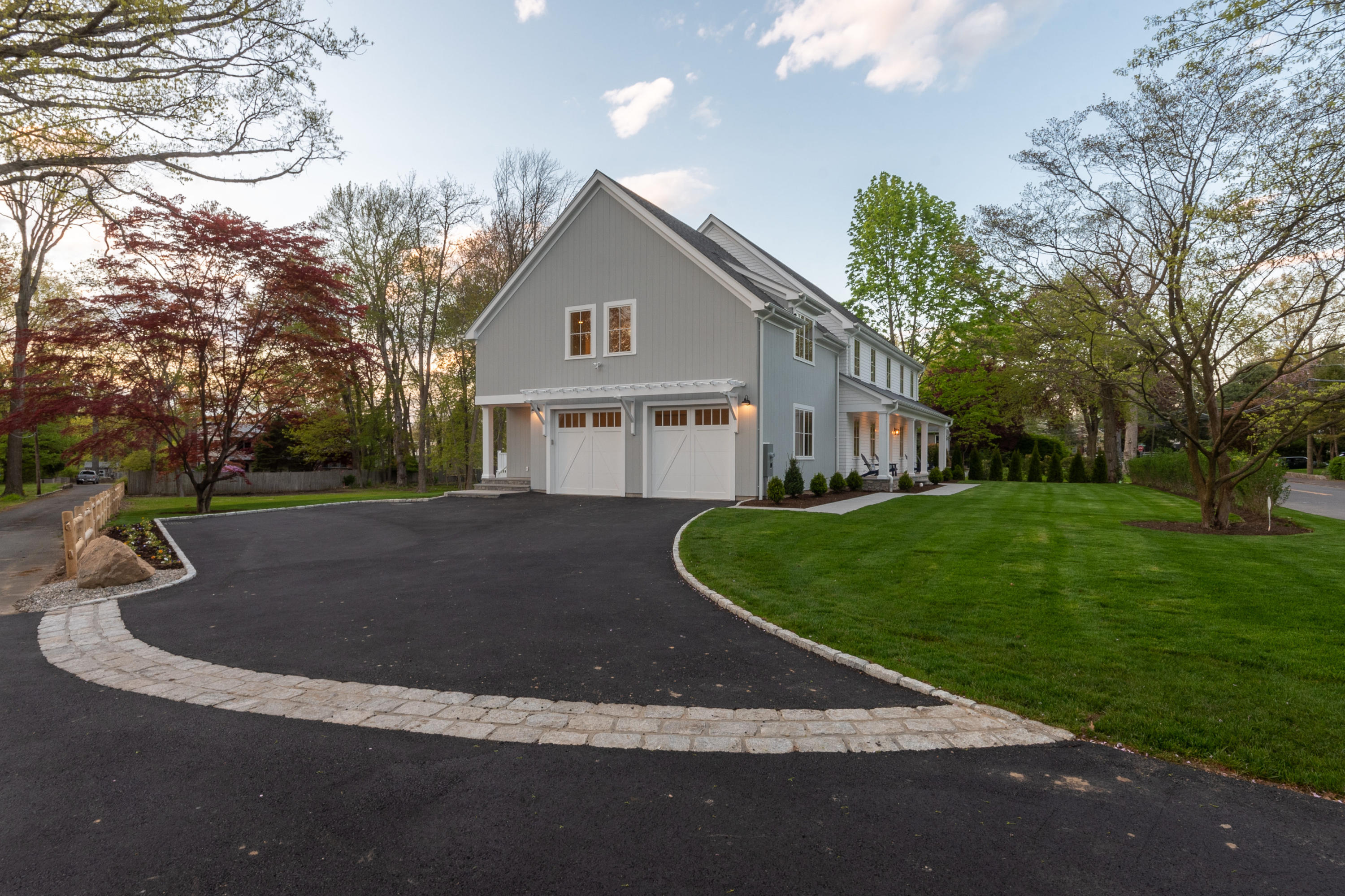 113 Hollow Tree Ridge Road Darien, CT 06820 - Photo 43 of 48 a view of outdoor space yard and house