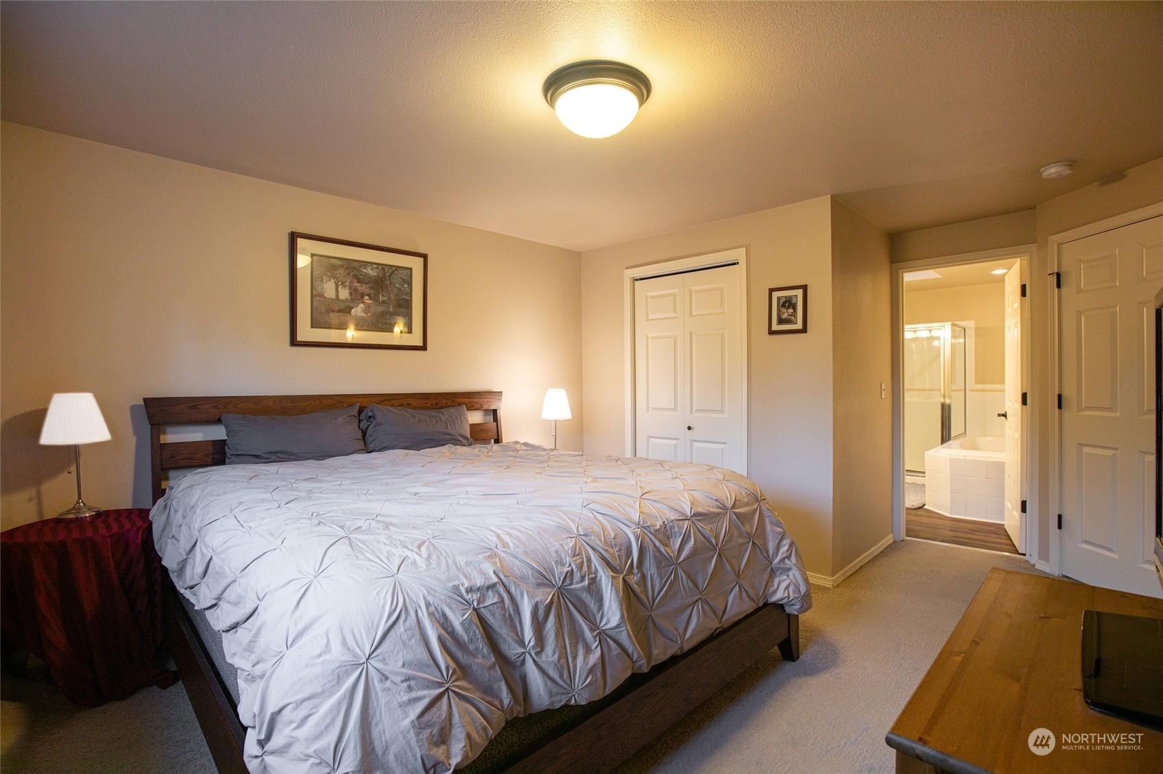 17583 110 Lane Southeast Renton, WA 98055 - Photo 7 of 38 Gallery Image 7