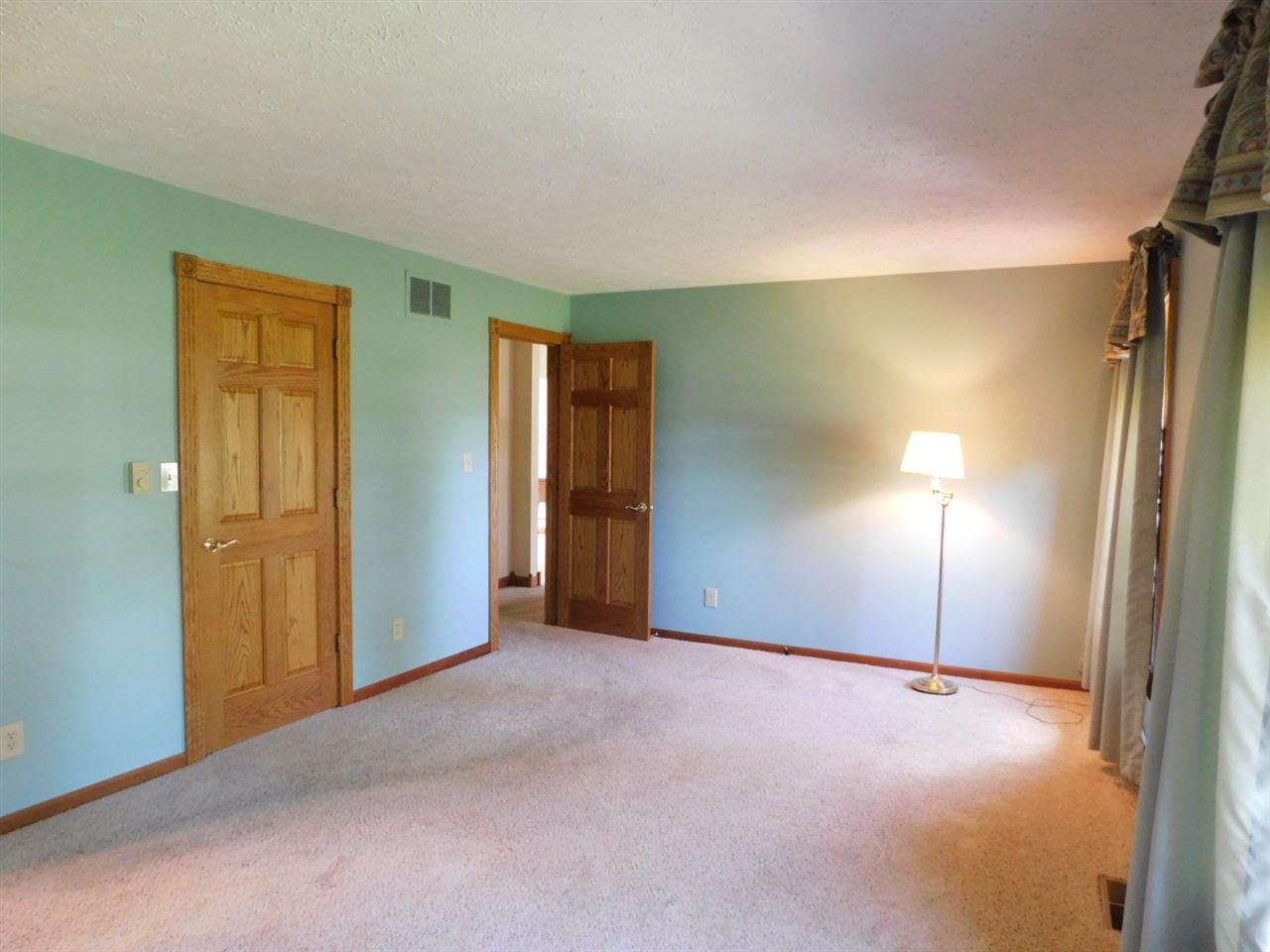 2615 Elizaville Road Lebanon, IN 46052 - Photo 22 of 36 Gallery Image 22