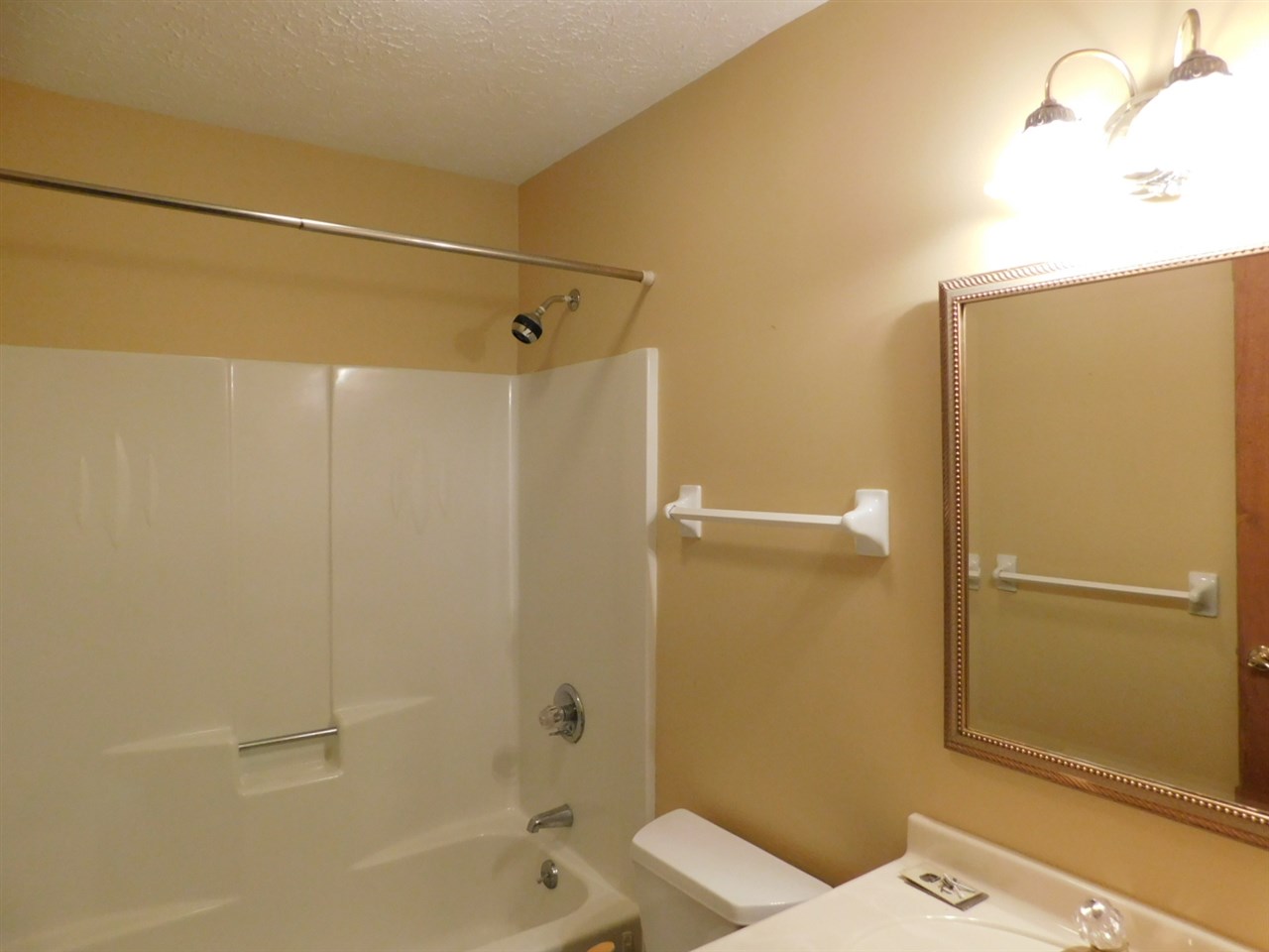 2615 Elizaville Road Lebanon, IN 46052 - Photo 24 of 36 Gallery Image 24