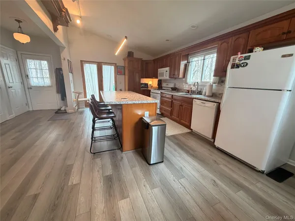 $2,750 | 81 South Mesier Avenue, Wappingers Falls, NY 12590