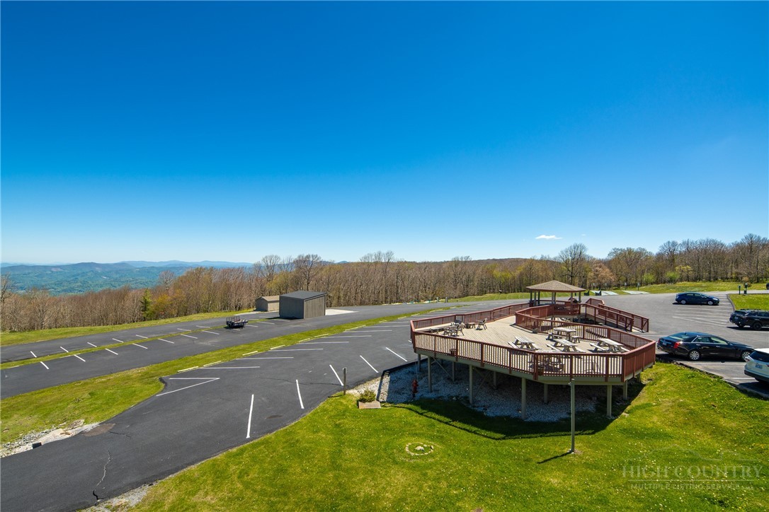 301 Pinnacle Inn Road, Unit 3310 Beech Mountain, NC 28604 - Photo 23 of 47