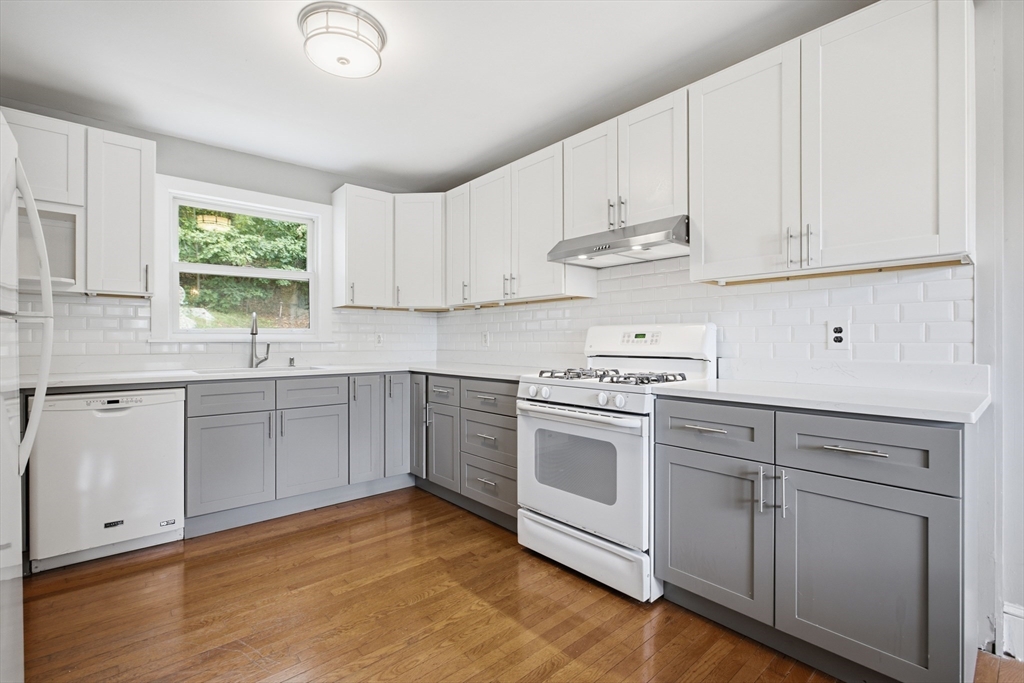 3 Myrtle Terrace Wakefield, MA 01880 - Photo 12 of 38