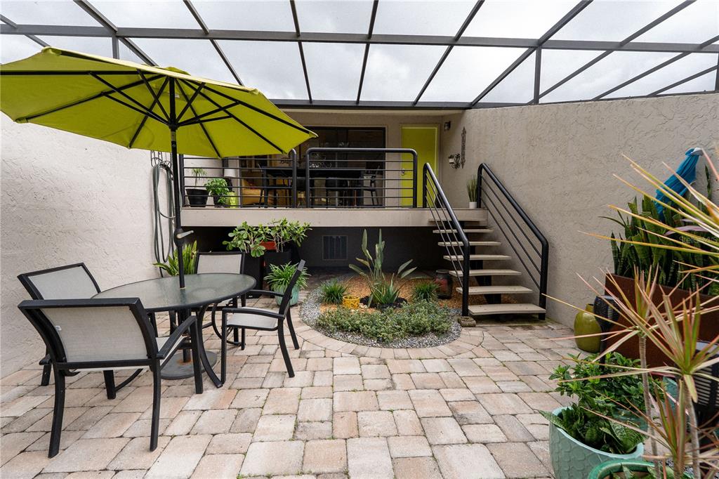 335 Bobby Jones Road, Unit 335 Sarasota, FL 34232 - Photo 4 of 16 a view of an outdoor space with seating