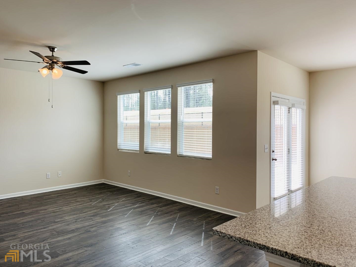 49 Lauritsen Way Newnan, GA 30265 - Photo 16 of 32