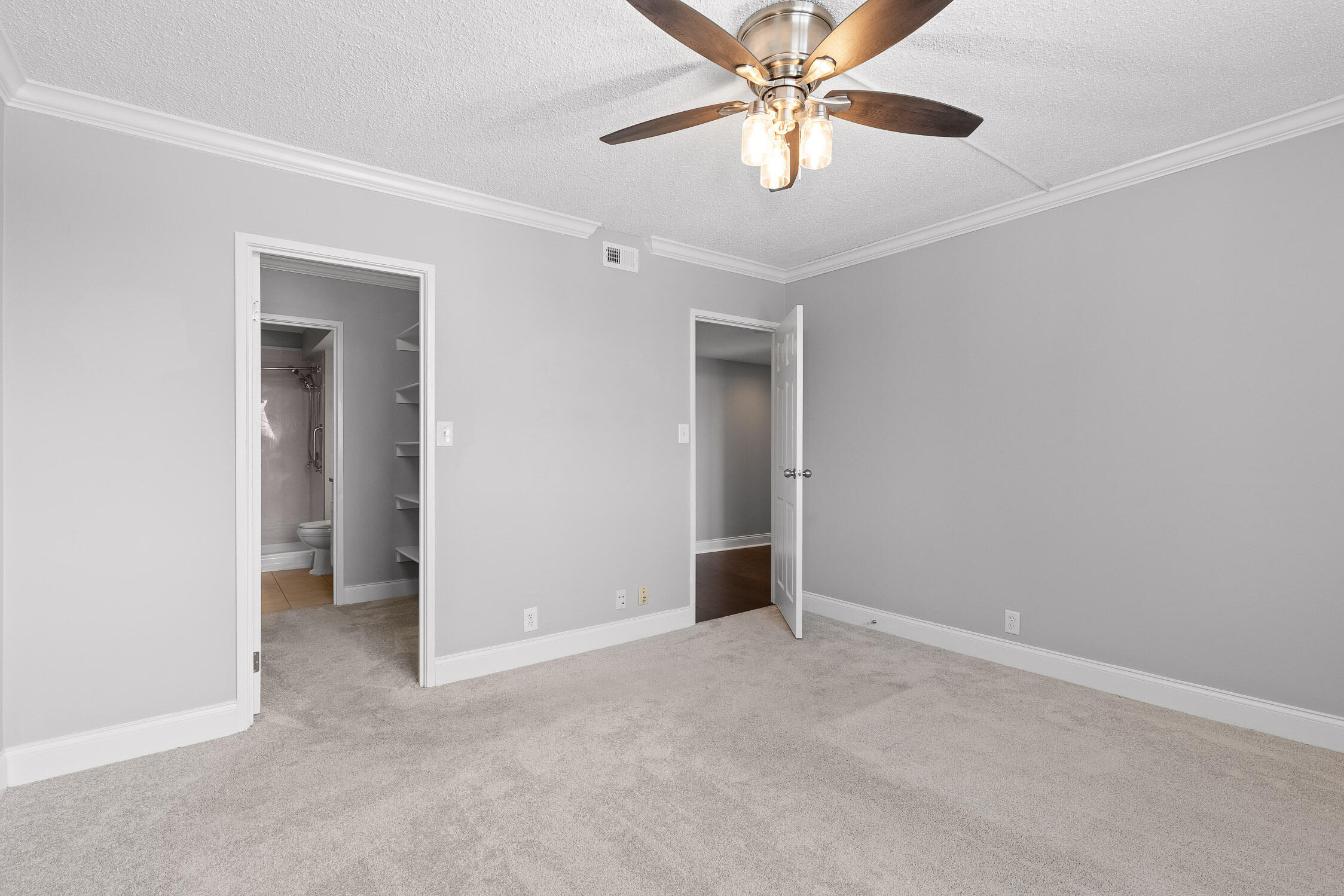 1131 Stringers Ridge Road, Unit 4G Chattanooga, TN 37405 - Photo 11 of 21 Pinnacle - 4G