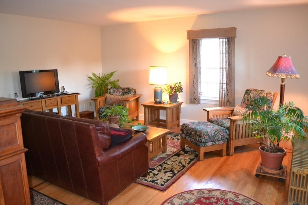 219 Princetown Road Rotterdam, NY 12306 - Photo 3 of 19 Photo 3