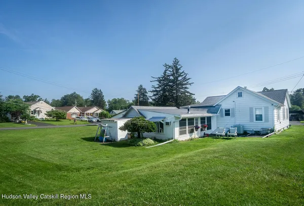 $395,000 | 101 Hinsdale Street, Kingston, NY 12401