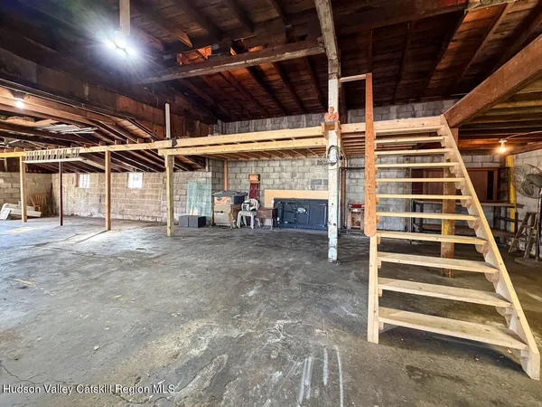 $395,000 | 101 Hinsdale Street, Kingston, NY 12401