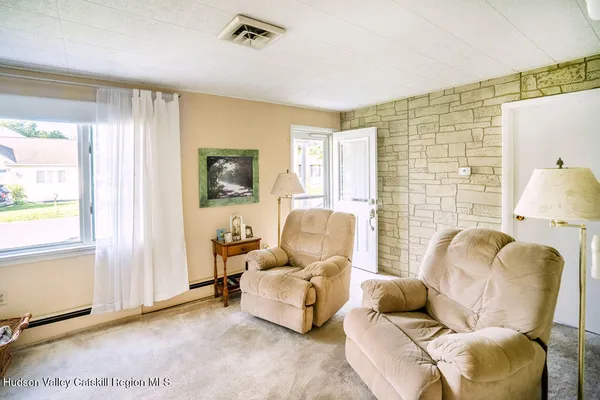 $395,000 | 101 Hinsdale Street, Kingston, NY 12401