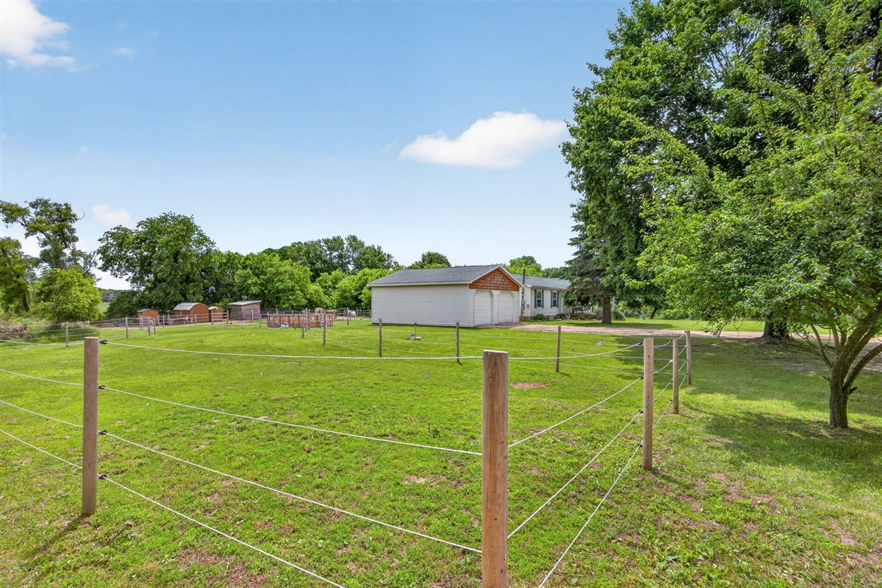 5110 North Cedar Lake Road Edmore, MI 48829 - Photo 9 of 51