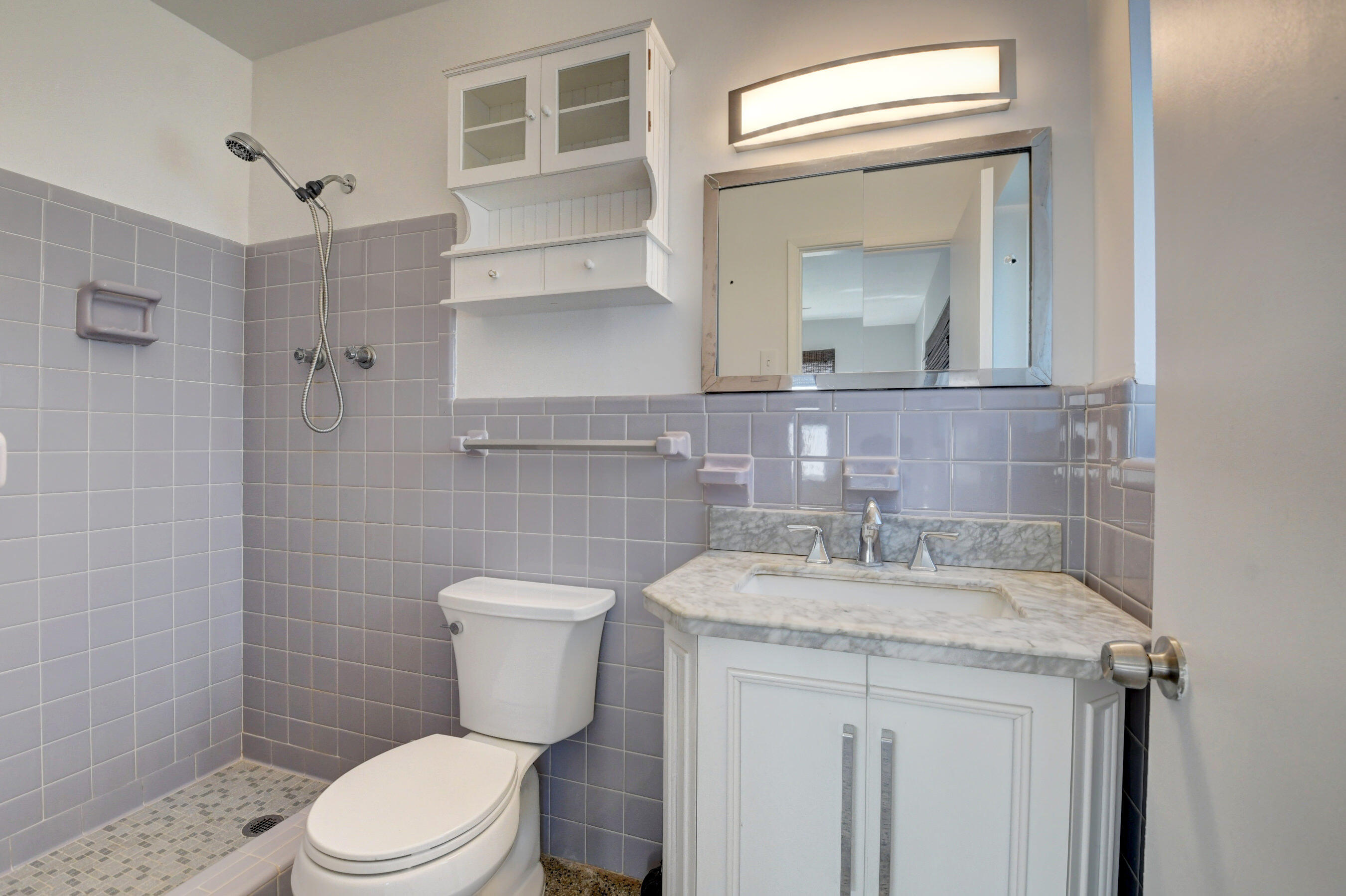 450 Northeast 33rd Street Boca Raton, FL 33431 - Photo 10 of 15 Master Bathroom