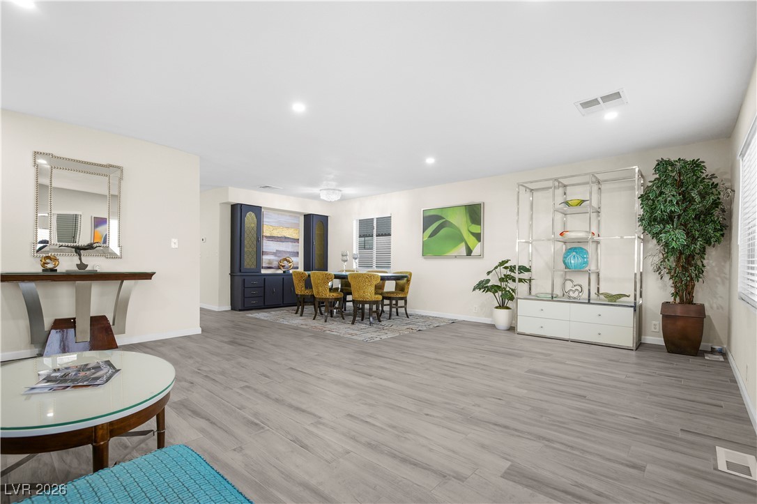 4955 Ridge Avenue Las Vegas, NV 89103 - Photo 12 of 39