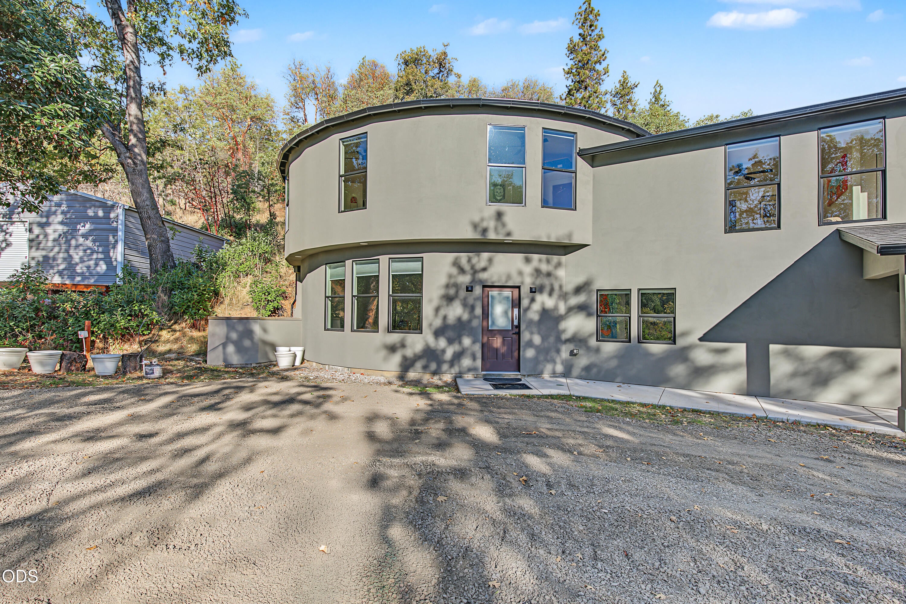 1650 Neil Creek Road Ashland, OR 97520 - Photo 3 of 71 Gallery Image 3