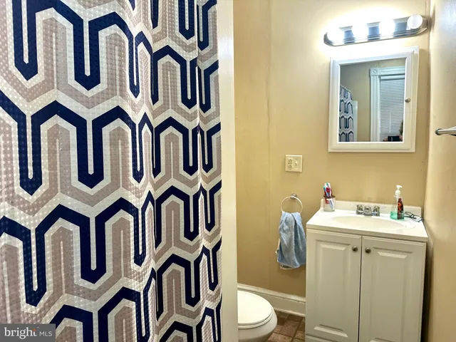 $279,900 | 3413 Penn Avenue, Sinking Spring, PA 19608