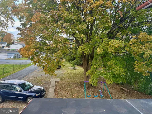 $279,900 | 3413 Penn Avenue, Sinking Spring, PA 19608