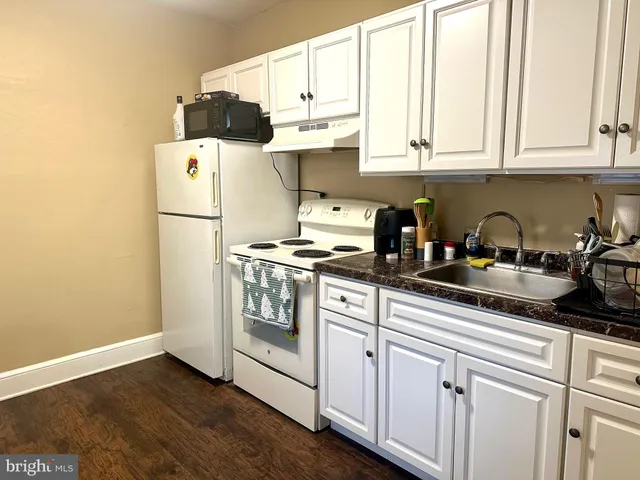 $279,900 | 3413 Penn Avenue, Sinking Spring, PA 19608