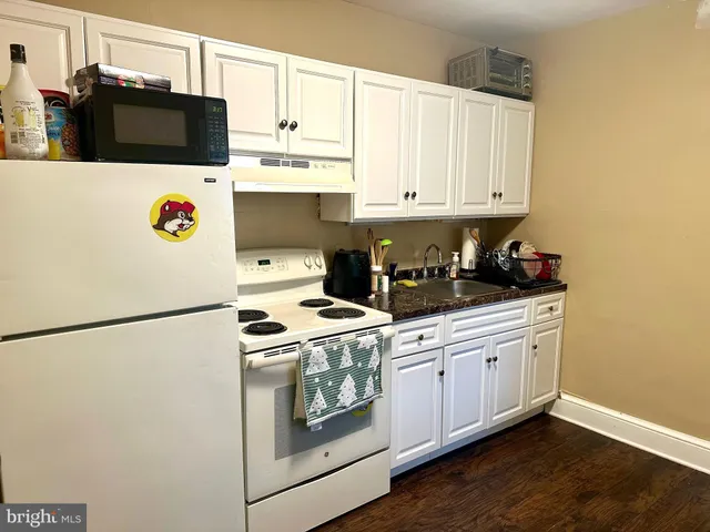 $279,900 | 3413 Penn Avenue, Sinking Spring, PA 19608