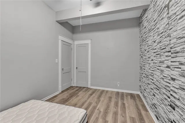 $1,200 | 946 Main Street, Unit 3, Buffalo, NY 14202