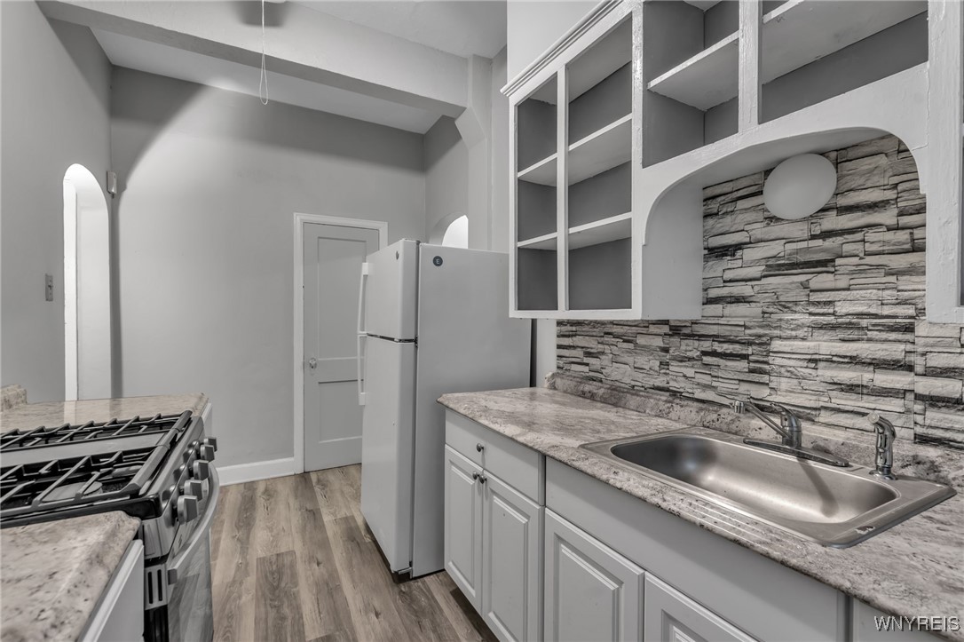 946 Main Street, Unit 3 Buffalo, NY 14202 - Photo 6 of 18