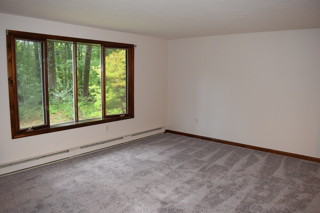 211 Beaman Road Sterling, MA 01564 - Photo 7 of 15