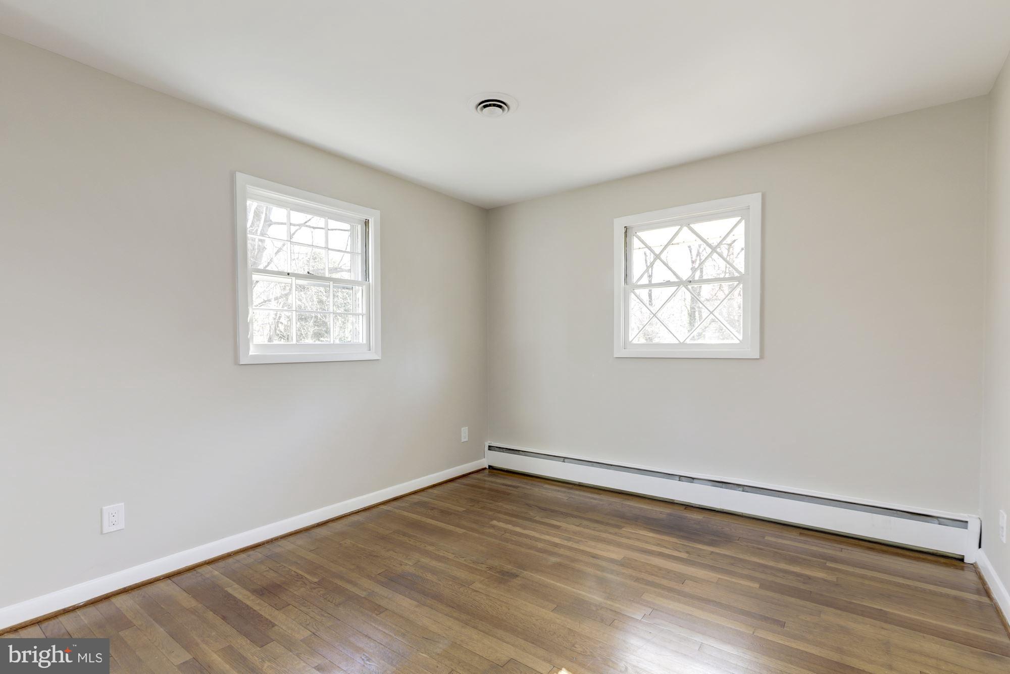 720 East Randolph Road Silver Spring, MD 20904 - Photo 25 of 31 Bedroom 3